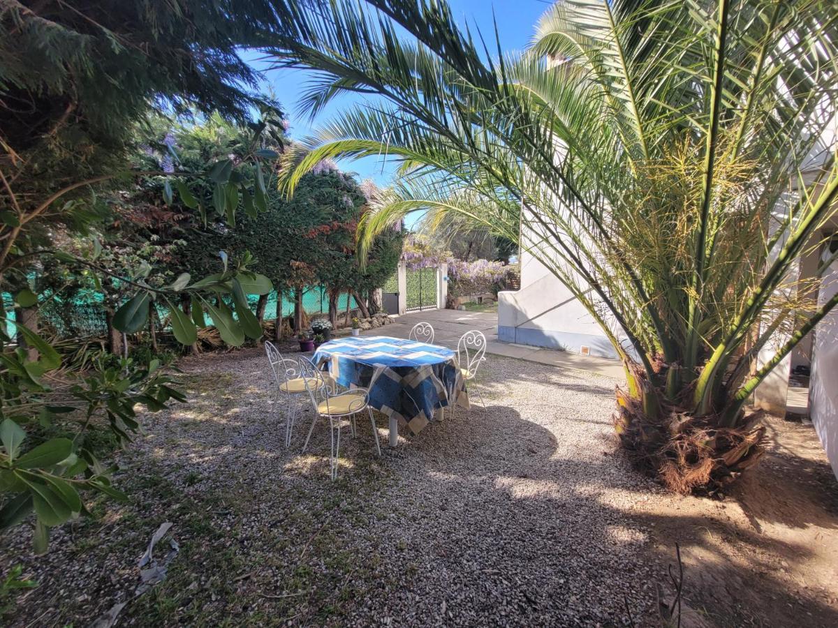 Villa La Desiree - Haut De Villa, 68M2, 8 Personnes Max, Climatise, 4 Etoiles, 120M2 De Jardin Et Parking, Wifi, Vu Mer Antibes Exterior foto